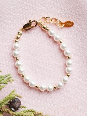 Cherished Moments Girls 14K Gold-Plated Pearl Baby Bracelet Small 0-12m